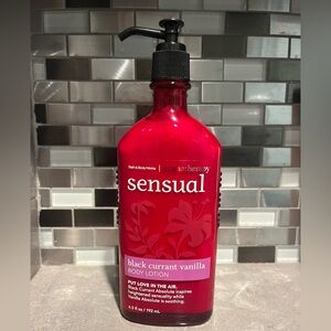 Bath & Body Works Sensual Black Currant Vanilla Body Lotion - Red